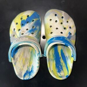 Toddler Crocs Size 8